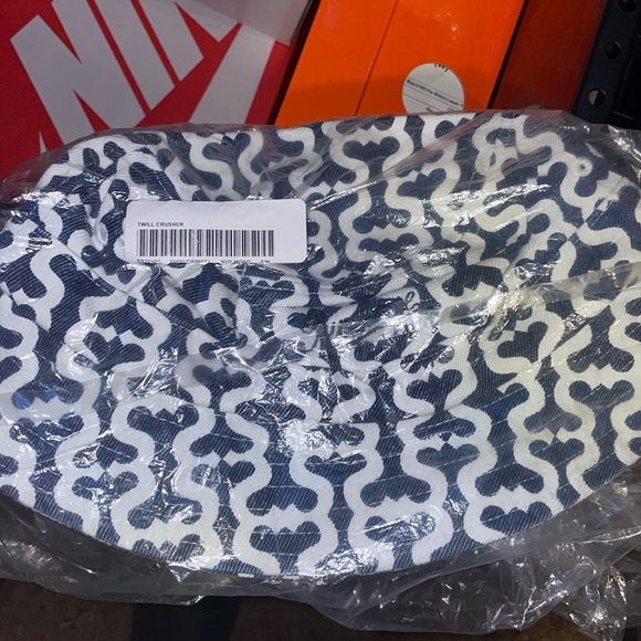 Supreme Denim Twill Crusher Bucket Hat - Picture 3 of 3